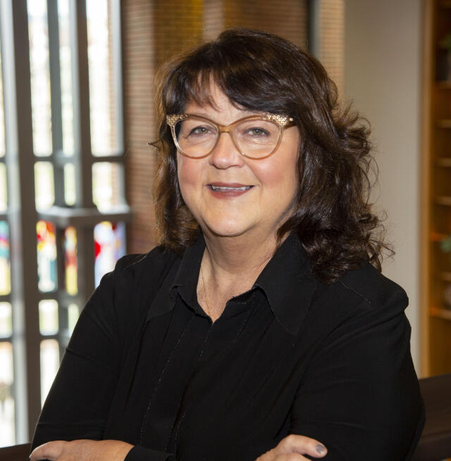 Profile photo of Beth Ullum