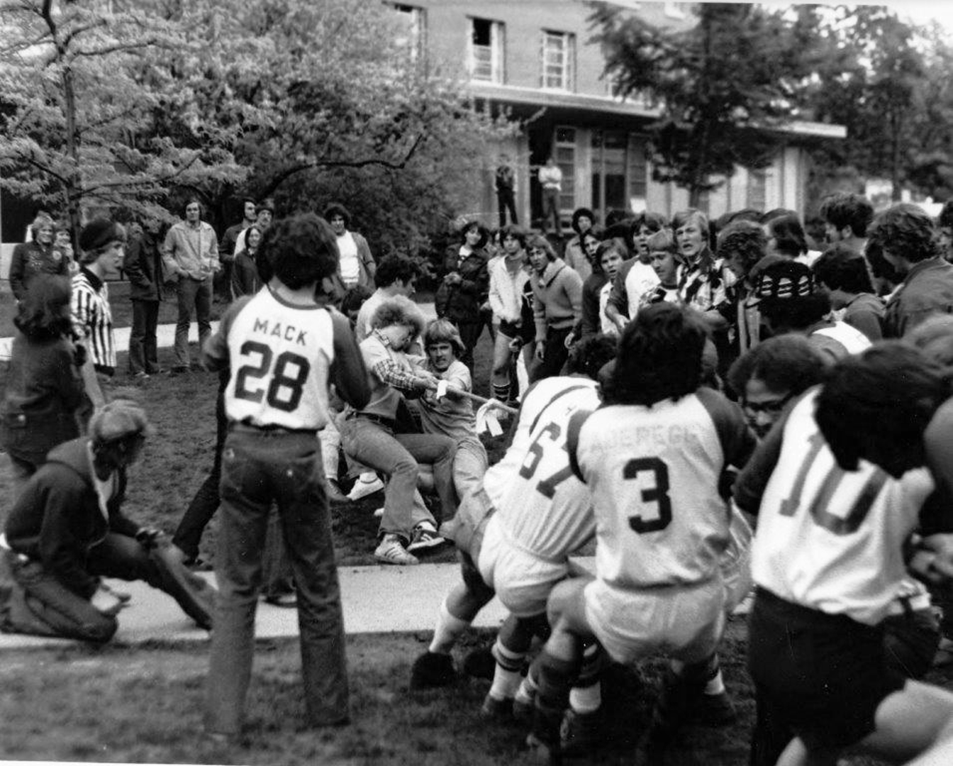 how-a-tug-of-war-competition-inspired-buckeyes-to-pay-it-forward